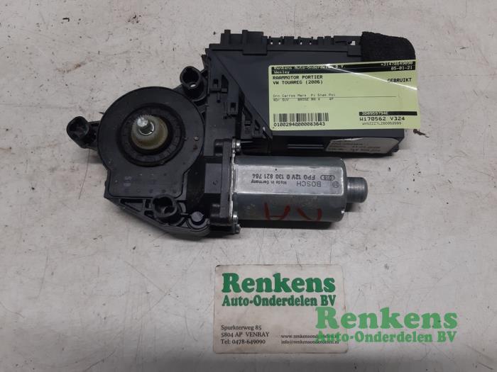 Usados Motor de ventanilla de puerta Volkswagen Touareg (7LA/7L6) 3.0 TDI V6 24V Precio € 30,00 Norma de margen ofrecido por Renkens Auto-Onderdelen B.V.