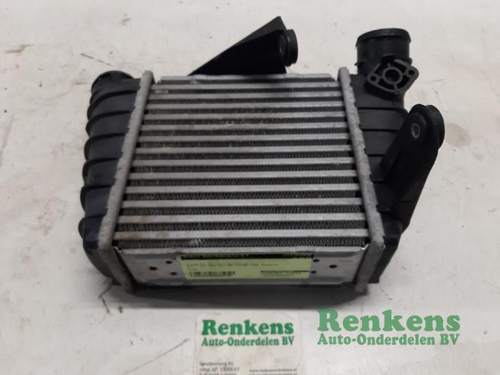 Usagé Echangeur air (Intercooler) Skoda Fabia II (5J) 1.9 TDi Prix € 40,00 Règlement à la marge proposé par Renkens Auto-Onderdelen B.V.
