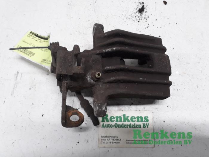 Gebrauchte Bremszange links hinten Audi A4 (B5) 1.9 TDI Preis € 35,00 Margenregelung angeboten von Renkens Auto-Onderdelen B.V.