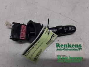Usados Interruptor de limpiaparabrisas Chevrolet Tacuma 2.0 16V Precio € 20,00 Norma de margen ofrecido por Renkens Auto-Onderdelen B.V.