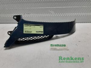 Usados Borde de faro izquierda Chevrolet Tacuma 2.0 16V Precio € 25,00 Norma de margen ofrecido por Renkens Auto-Onderdelen B.V.