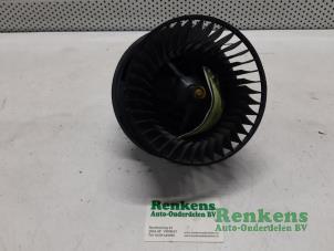 Used Heating and ventilation fan motor Ford Galaxy (WGR) 2.8i V6 24V Price € 40,00 Margin scheme offered by Renkens Auto-Onderdelen B.V.