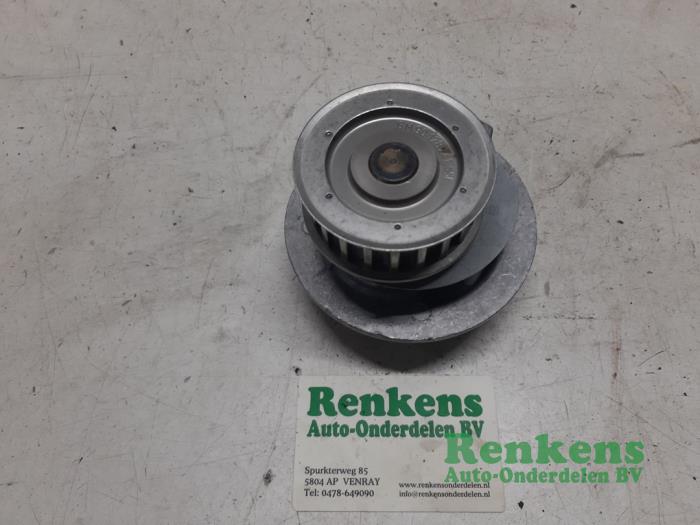 Nya Vattenpump Opel Ascona C (81/86/87/88) Pris € 26,62 Inklusive moms erbjuds av Renkens Auto-Onderdelen B.V.