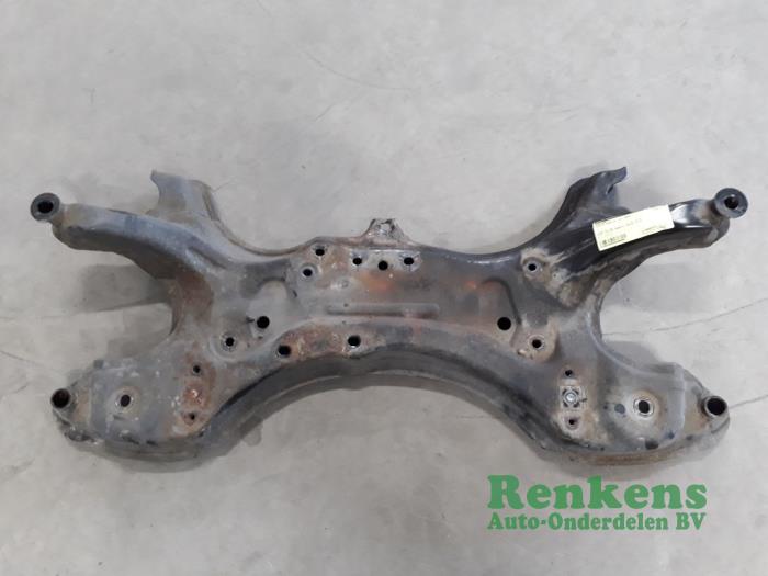 Used Subframe Toyota Corolla (E12) 1.4 16V VVT-i Price € 60,00 Margin scheme offered by Renkens Auto-Onderdelen B.V.