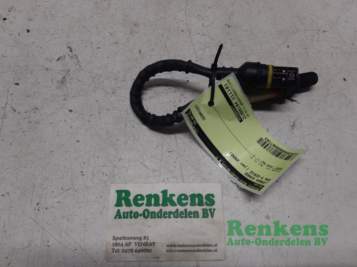 Usados Sonda Lambda BMW 5 serie Touring (E39) 523i 24V Precio € 20,00 Norma de margen ofrecido por Renkens Auto-Onderdelen B.V.
