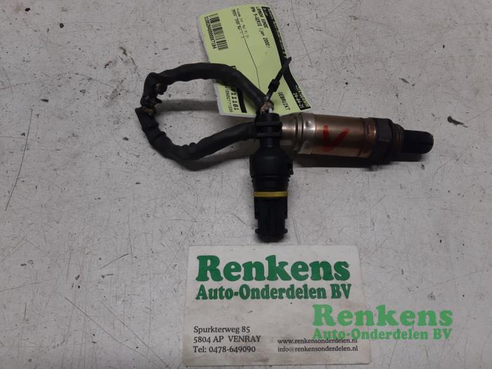 Usados Sonda Lambda BMW 5 serie Touring (E39) 523i 24V Precio € 20,00 Norma de margen ofrecido por Renkens Auto-Onderdelen B.V.