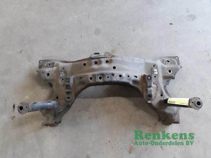 Usados Subchasis Daihatsu Trevis 1.0 12V DVVT Precio € 75,00 Norma de margen ofrecido por Renkens Auto-Onderdelen B.V.