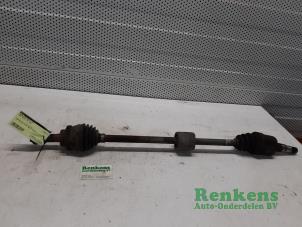 Used Front drive shaft, right Opel Agila (A) 1.2 16V Price € 30,00 Margin scheme offered by Renkens Auto-Onderdelen B.V.