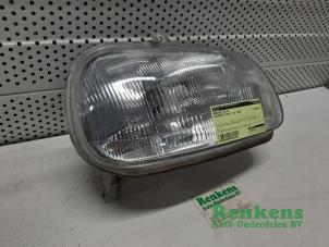 Used Headlight, right Daihatsu Cuore (L501) 850 Price € 35,00 Margin scheme offered by Renkens Auto-Onderdelen B.V.