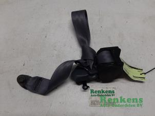 Used Rear seatbelt, left Daihatsu Cuore (L501) 850 Price € 30,00 Margin scheme offered by Renkens Auto-Onderdelen B.V.