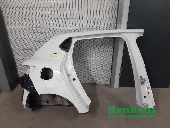 Rear side panel, right from a Renault Clio IV (5R) 1.5 Energy dCi 90 FAP 2015