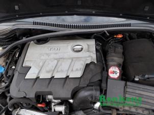 Usados Caja de cambios Seat Leon (1P1) 2.0 TDI 16V FR Precio de solicitud ofrecido por Renkens Auto-Onderdelen B.V.