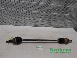 Used Front drive shaft, right Opel Astra H (L48) 1.6 16V Price € 30,00 Margin scheme offered by Renkens Auto-Onderdelen B.V.