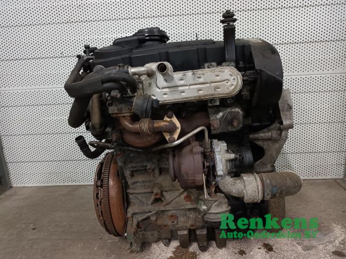Motor de un Volkswagen Passat (3C2) 2.0 TDI 16V 140 2005