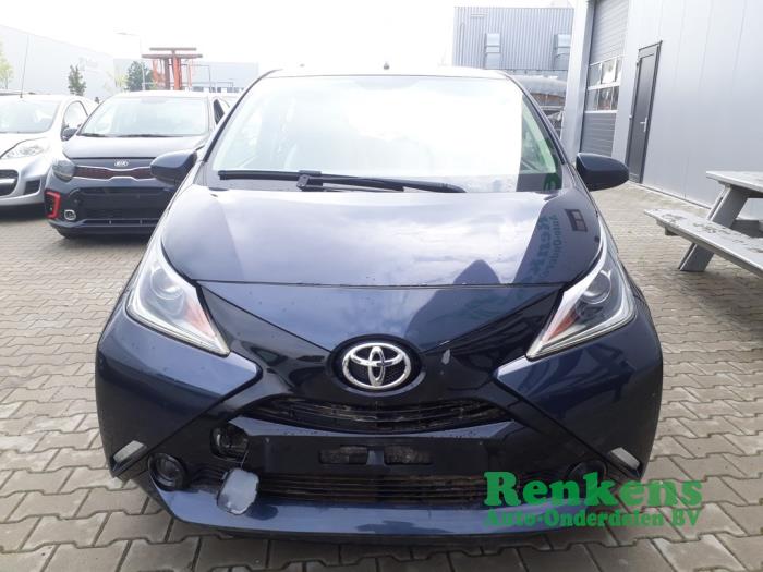 Front end, complete from a Toyota Aygo (B40) 1.0 12V VVT-i 2016