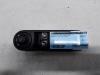 Renault Clio IV (5R) 1.5 Energy dCi 90 FAP Electric window switch
