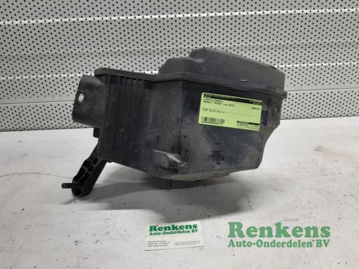 Gebrauchte Luftfiltergehäuse Renault Twingo III (AH) 1.0 SCe 70 12V Preis € 35,00 Margenregelung angeboten von Renkens Auto-Onderdelen B.V.