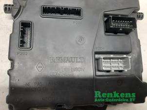 Body control computer from a Mercedes-Benz Citan (415.6) 1.5 109 CDI 2014