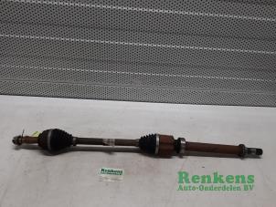 Used Front drive shaft, right Renault Clio IV (5R) 1.5 Energy dCi 90 FAP Price € 50,00 Margin scheme offered by Renkens Auto-Onderdelen B.V.