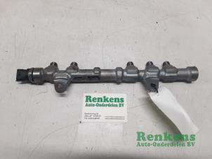 Used Fuel injector nozzle Peugeot Bipper (AA) 1.3 HDI Price € 45,00 Margin scheme offered by Renkens Auto-Onderdelen B.V.