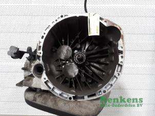 Gebrauchte Getriebe Renault Espace (JK) 2.0 dCi 16V 175 FAP Preis auf Anfrage angeboten von Renkens Auto-Onderdelen B.V.