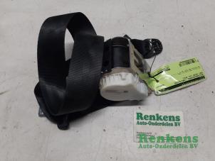Used Rear seatbelt, left Seat Ibiza ST (6J8) 1.2 TDI Ecomotive Price € 30,00 Margin scheme offered by Renkens Auto-Onderdelen B.V.