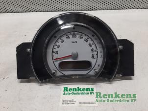 Used Odometer KM Opel Agila (B) 1.0 12V Price € 40,00 Margin scheme offered by Renkens Auto-Onderdelen B.V.