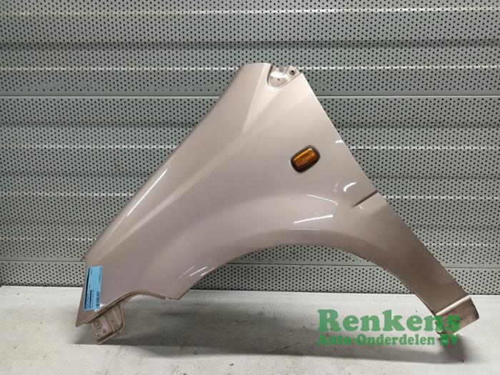 Kotflügel links vorne Daihatsu YRV 1.3 16V DVVT T16