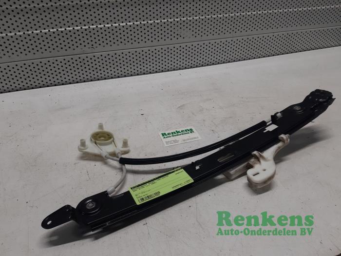 Rear door window mechanism 4-door, left from a Seat Altea XL (5P5) 1.4 TSI 16V 2008