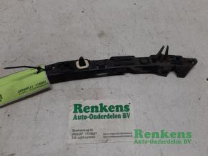 Used Rear bumper bracket, left Citroen C3 (SC) 1.6 HDi 92 Price € 10,00 Margin scheme offered by Renkens Auto-Onderdelen B.V.