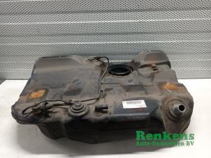 Used Tank Jaguar X-type 2.1 V6 24V Price € 50,00 Margin scheme offered by Renkens Auto-Onderdelen B.V.