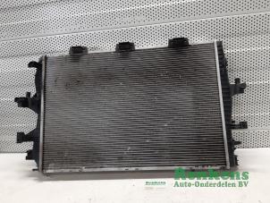 Usagé Radiateur d'eau Volkswagen Transporter/Caravelle T5 1.9 TDi Prix € 50,00 Règlement à la marge proposé par Renkens Auto-Onderdelen B.V.