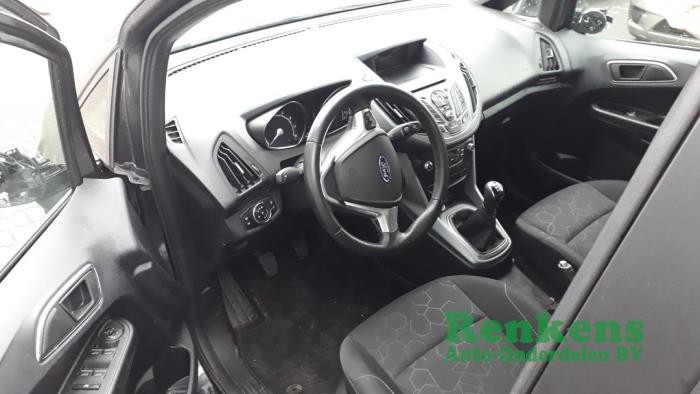 Usados Interruptor de ventanilla eléctrica Ford B-Max (JK8) 1.0 EcoBoost 12V 100 Precio € 30,00 Norma de margen ofrecido por Renkens Auto-Onderdelen B.V.
