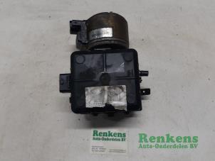 Usados Bomba de alta presión Citroen C5 I Break (DE) 2.0 16V Precio € 100,00 Norma de margen ofrecido por Renkens Auto-Onderdelen B.V.