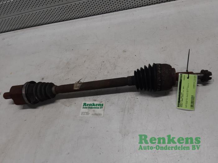 Gebrauchte Antriebswelle links vorne Renault Grand Scénic II (JM) 2.0 16V Preis € 40,00 Margenregelung angeboten von Renkens Auto-Onderdelen B.V.