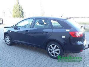 Used Sill, left Seat Ibiza ST (6J8) 1.4 16V Price on request offered by Renkens Auto-Onderdelen B.V.
