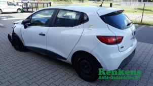 Used Rear-wheel drive axle Renault Clio IV (5R) 1.5 dCi 90 FAP Price on request offered by Renkens Auto-Onderdelen B.V.