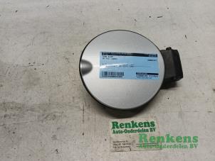 Used Tank cap cover Volkswagen Fox (5Z) 1.2 Price € 20,00 Margin scheme offered by Renkens Auto-Onderdelen B.V.