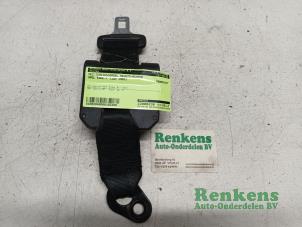 Used Rear seatbelt, right Opel Kadett E (43B) 2.0i Edition Price € 25,00 Margin scheme offered by Renkens Auto-Onderdelen B.V.