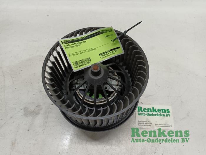 Heating and ventilation fan motor from a Ford Kuga I 2.0 TDCi 16V 140 2012