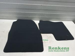 New Set of mats Ford C-Max (DXA) 1.0 Ti-VCT EcoBoost 12V 100 Price € 30,00 Inclusive VAT offered by Renkens Auto-Onderdelen B.V.