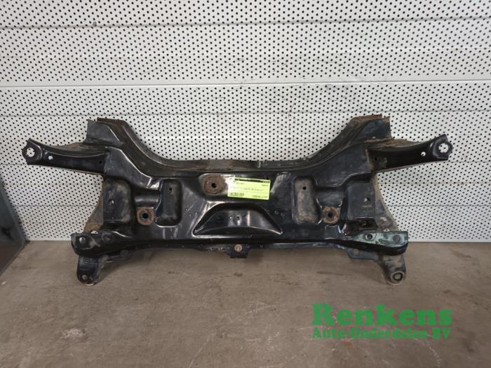 Begagnade Underram Peugeot 108 1.2 VTi 12V Pris € 100,00 Marginaltabell erbjuds av Renkens Auto-Onderdelen B.V.