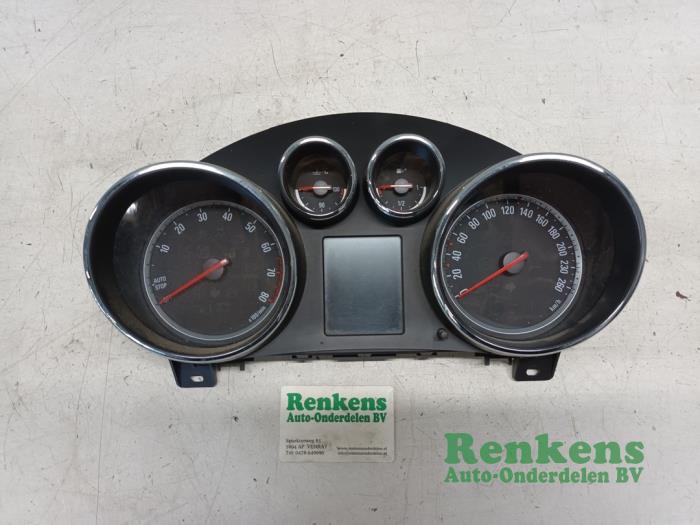 Compteur kilométrique KM d'un Opel Astra J (PC6/PD6/PE6/PF6) 1.4 16V ecoFLEX 2012