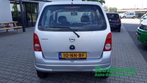 Usagé Feu arrière secondaire droit Opel Agila (A) 1.0 12V Twin Port Prix € 15,00 Règlement à la marge proposé par Renkens Auto-Onderdelen B.V.
