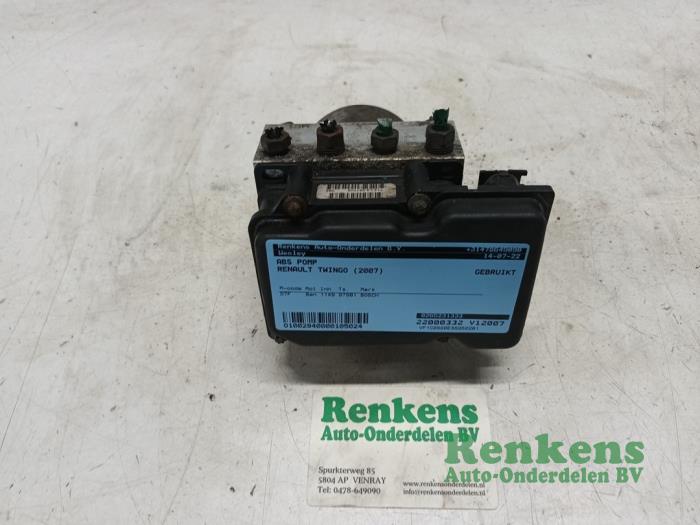 Usagé Bloc ABS Renault Twingo (C06) 1.2 Prix € 60,00 Règlement à la marge proposé par Renkens Auto-Onderdelen B.V.