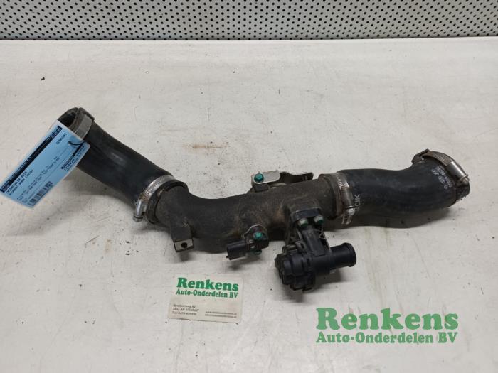 Gebrauchte Intercooler Rohr Hyundai Kona (OS) 1.0 T-GDI 12V Preis € 75,00 Margenregelung angeboten von Renkens Auto-Onderdelen B.V.