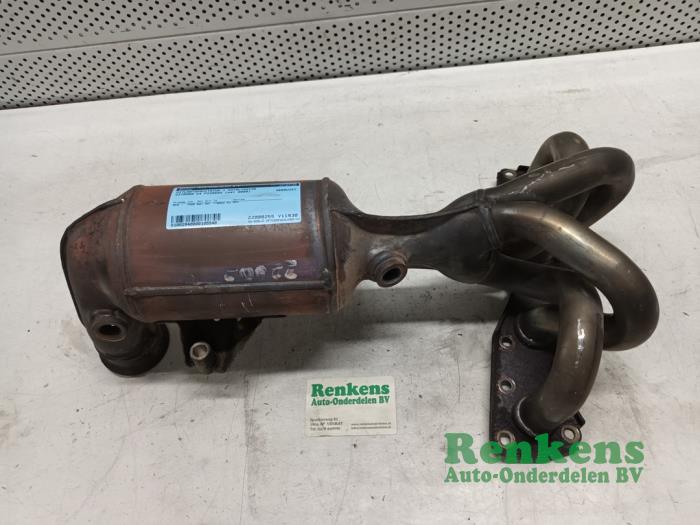 Exhaust manifold + catalyst from a Citroën C4 Picasso (UD/UE/UF) 1.6 16V VTi 120 2009