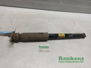 Used Rear shock absorber, left Opel Karl 1.0 12V Price € 20,00 Margin scheme offered by Renkens Auto-Onderdelen B.V.