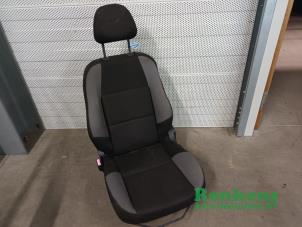 Used Seat, left Peugeot 207/207+ (WA/WC/WM) 1.4 16V VTi Price € 75,00 Margin scheme offered by Renkens Auto-Onderdelen B.V.