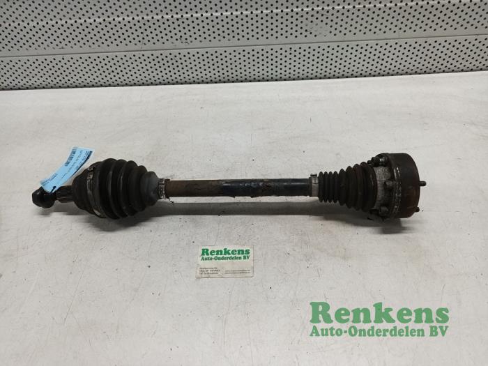 Front drive shaft, left from a Seat Altea XL (5P5) 1.6 2007